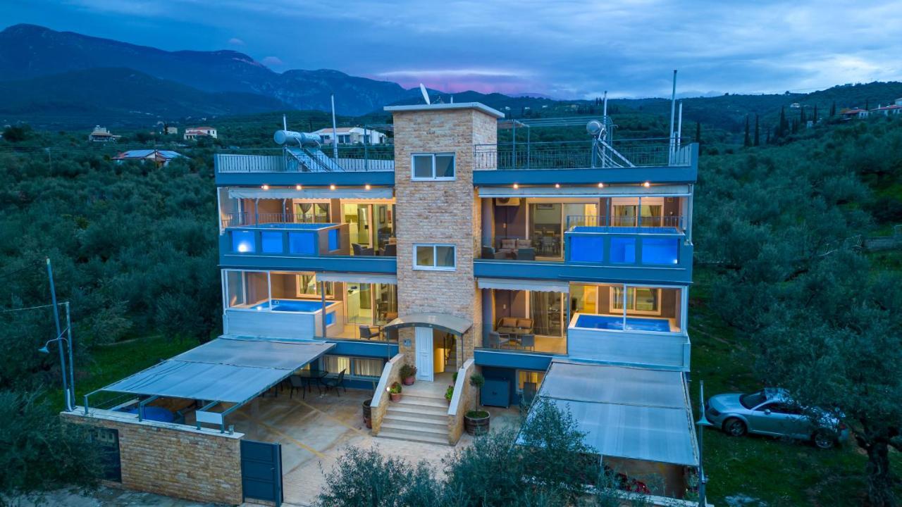 Paliochora Apartments Kalamata Esterno foto
