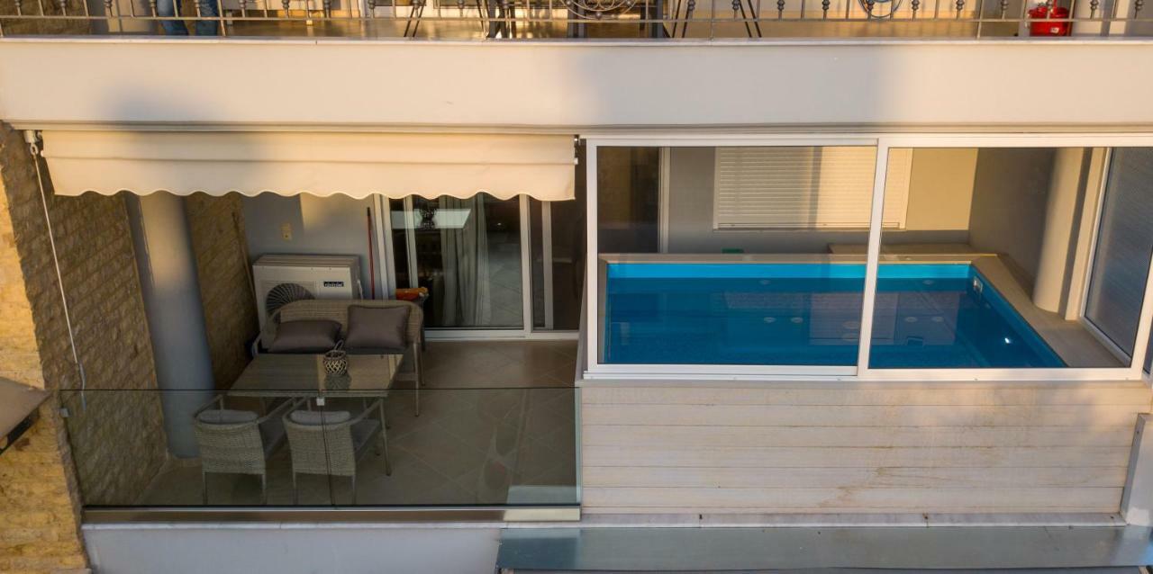 Paliochora Apartments Kalamata Esterno foto